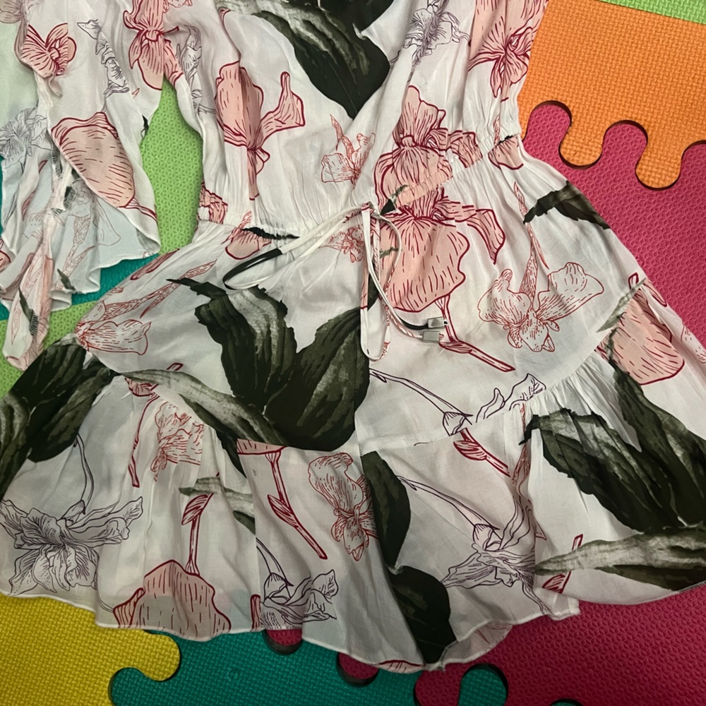 Cute romper brand new